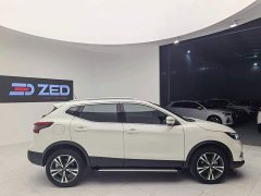 Nissan Qashqai 2.0L CVT XV Premium Luxury - ფოტო 3