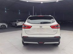 Nissan Qashqai 2.0L CVT XV Premium Luxury - ფოტო 5