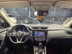 Nissan Qashqai 2.0L CVT XV Premium Luxury - ფოტო 8