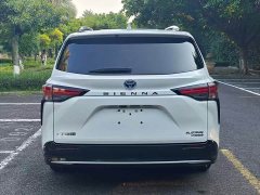 Toyota Sienna 2021 2.5L Hybrid Platinum Edition - ფოტო 8