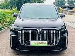 Voyah Dream 2024 PHEV Extended Range Luxury Edition - ფოტო 2