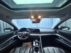 Hyundai Elantra 2022 1.5L CVT Luxury - ფოტო 9