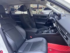 Honda Civic 180TURBO CVT Premium Edition - ფოტო 13