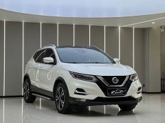 Nissan Qashqai 2.0L CVT XV Premium Luxury - ფოტო 3