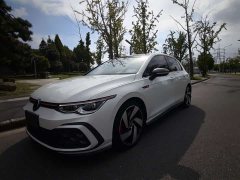 Volkswagen Golf GTI 380TSI DSG GTI - ფოტო 1