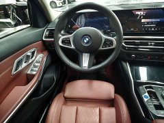 BMW i3 eDrive 35 L - ფოტო 13
