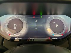 Land Rover Range Rover 3.0L V6 400PS Genesis Extended Wheelbase - ფოტო 9