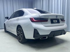 BMW 3 Series 320Li M Sport Package - ფოტო 20