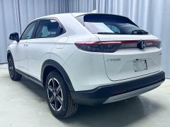 Honda Vezel 1.5L CVT Elite - ფოტო 16