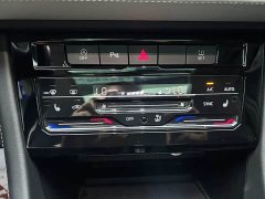 Volkswagen Jetta VS7 280TSI Automatic Gloss Honor Edition - ფოტო 9