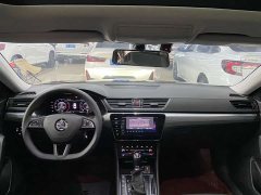 Skoda Superb TSI280 DSG Prestige - ფოტო 8