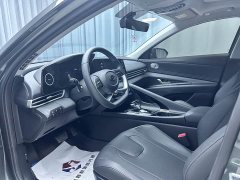 Hyundai Elantra 1.5L CVT GLX Elite - ფოტო 13