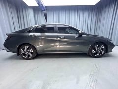 Hyundai Elantra 1.5L CVT GLX Elite - ფოტო 5