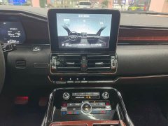Lincoln Navigator 2020 3.5T Prestige Edition - ფოტო 3