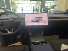 Tesla Model Y Rear-Wheel Drive - ფოტო 11