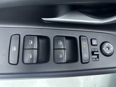 Hyundai Elantra 1.5L CVT GLX Elite - ფოტო 10