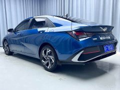Hyundai Elantra 1.5L CVT GLX Elite - ფოტო 17