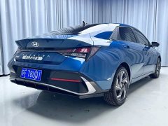 Hyundai Elantra 1.5L CVT GLX Elite - ფოტო 19