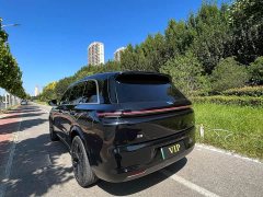 Li Auto L8 Max - ფოტო 7