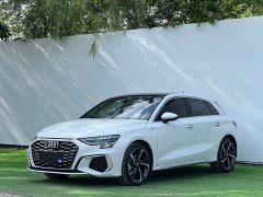 Audi A3 2022 Sportback 35 TFSI Fashion Sport - ფოტო 1