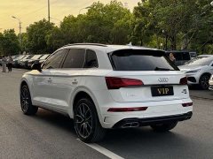 Audi Q5L 40 TFSI Luxury Dynamic - ფოტო 12