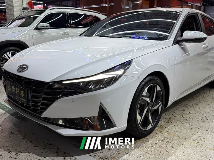 Hyundai Elantra 2022 1.5L CVT Luxury - ავტომობილი ჩინეთიდან