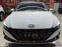 Hyundai Elantra 2022 1.5L CVT Luxury - ფოტო 2