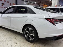 Hyundai Elantra 2022 1.5L CVT Luxury - ფოტო 6
