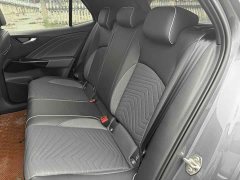 Volkswagen ID.3 Outstanding Edition - ფოტო 10