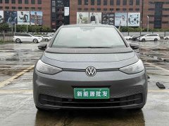 Volkswagen ID.3 Outstanding Edition - ფოტო 3