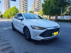 BYD Qin PLUS Glory Edition DM-i 55KM Leading - ფოტო 2