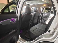 Nissan Qashqai 2.0L CVT XV Premium Luxury - ფოტო 8