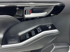 Toyota Highlander Hybrid 2.5L AWD Premium 7-Seater - ფოტო 18