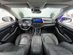 Toyota Highlander Hybrid 2.5L AWD Premium 7-Seater - ფოტო 20