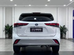 Toyota Highlander Hybrid 2.5L AWD Premium 7-Seater - ფოტო 6