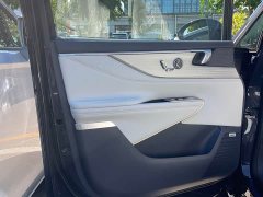 Buick GL8 New Energy Lusang Respect Edition - ფოტო 6