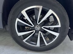 Volkswagen Touareg 280TSI FWD Luxury Edition - ფოტო 15