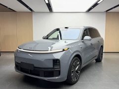 Li Auto L8 Ultra Smart Refresh Edition - ფოტო 1