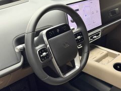 Li Auto L8 Ultra Smart Refresh Edition - ფოტო 4