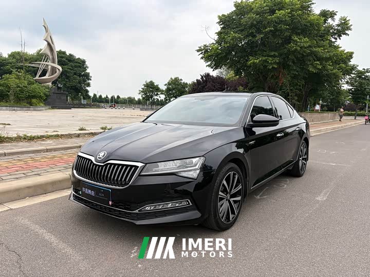 Skoda Superb 2024 TSI280 DSG Prestige - ავტომობილი ჩინეთიდან