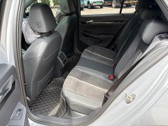Volkswagen Golf 280TSI DSG R-Line Lite - ფოტო 16