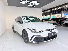 Volkswagen Golf 280TSI DSG R-Line 50th Anniversary Edition - ფოტო 3