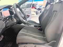 Volkswagen Golf 280TSI DSG R-Line 50th Anniversary Edition - ფოტო 4
