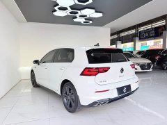 Volkswagen Golf 280TSI DSG R-Line 50th Anniversary Edition - ფოტო 8