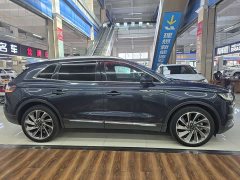 Lincoln Explorer 2.7T AWD Prestige - ფოტო 4
