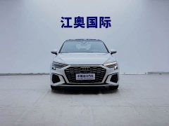 Audi A3 2022 Sportback 35 TFSI Fashion Sport - ფოტო 2