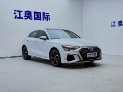 Audi A3 2022 Sportback 35 TFSI Fashion Sport - ფოტო 3