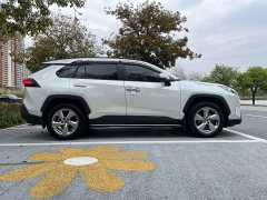 Toyota RAV4 2.0L CVT FWD Fashion Edition - ფოტო 7