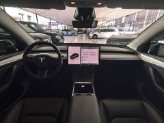 Tesla Model Y Long Range All-Wheel Drive - ფოტო 9