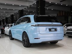 Li Auto L7 2024 Pro - ფოტო 17